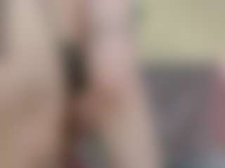Live cam show with Esmeralda - Blonde Hair MILF on fapnchat