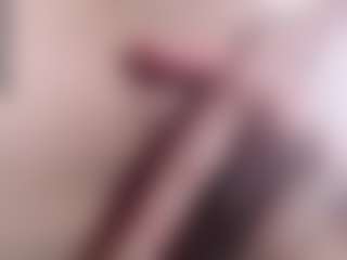 Live cam show with Esmeralda - Cum on TastyBlacksLive