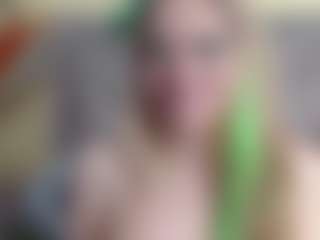 Esmeralda's Live Sex Cam Show