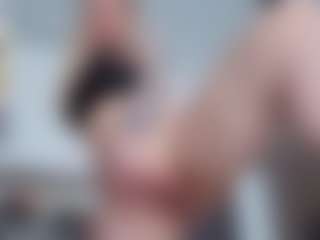 Megan-Ros's Live Sex Cam Show