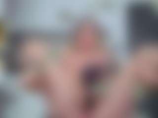 Megan-Ros's Live Sex Cam Show