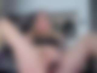 Megan-Ros's Live Sex Cam Show