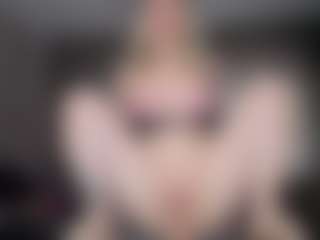 Megan-Ros's Live Sex Cam Show