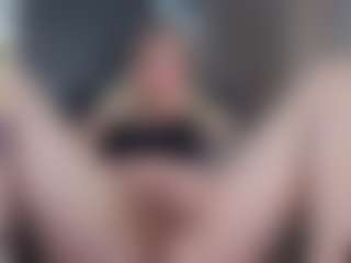 Megan-Ros's Live Sex Cam Show