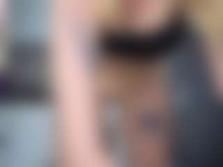 Live cam show with Megan-Ros - Blonde Hair on Milf Play