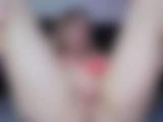 Live cam show with Megan-Ros - Amateur on Dolls Live
