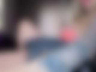 Live cam show with Megan-Ros - Cosplay on CamwithHer