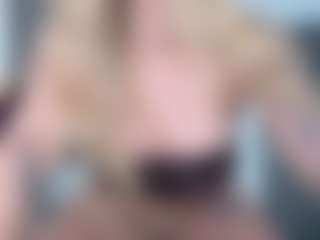 Megan-Ros's Live Sex Cam Show