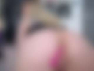 Megan-Ros's Live Sex Cam Show