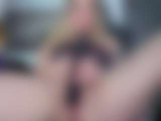 Megan-Ros's Live Sex Cam Show