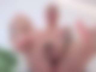 Live cam show with Megan-Ros - Lush on SmokeAndPoke