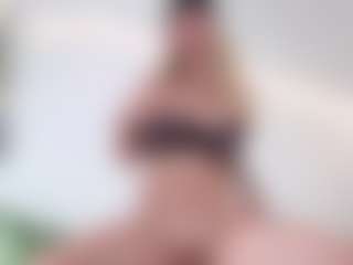 Live cam show with Megan-Ros - Cosplay Granny on parknlotfishbdy