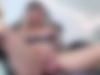 Megan-Ros's Live Sex Cam Show