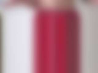 Live cam show with Megan-Ros - Fingers on AdultVida.com
