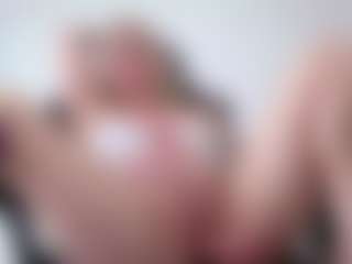 Live cam show with Megan-Ros - Blonde Hair Curvy on mypornchat.com