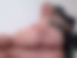 Megan-Ros's Live Sex Cam Show