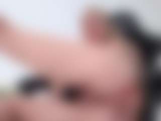 Live cam show with Megan-Ros - Sexwebcam on Latina Girls