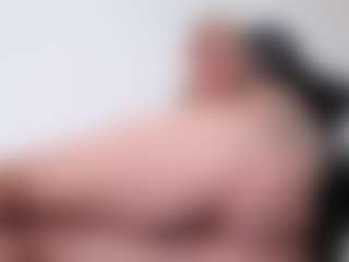 Live cam show with Megan-Ros - Lush on Stripli.com