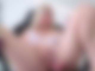Megan-Ros's Live Sex Cam Show