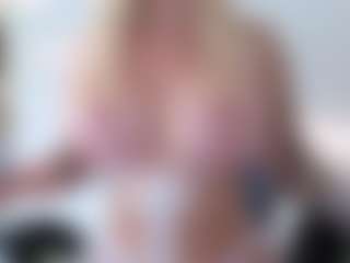 Live cam show with Megan-Ros - BBW Dildo on Camming Site