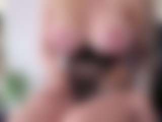 Megan-Ros's Live Sex Cam Show