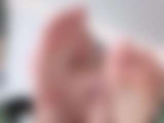 Megan-Ros's Live Sex Cam Show