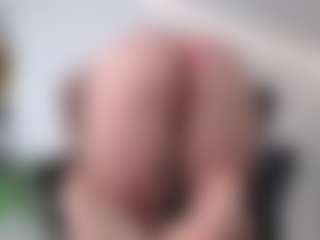 Megan-Ros's Live Sex Cam Show
