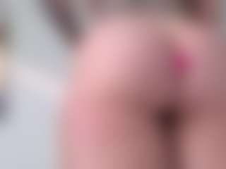 Megan-Ros's Live Sex Cam Show