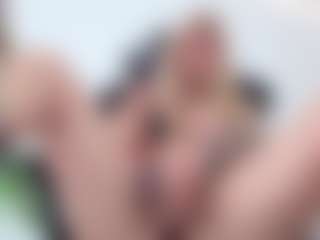 Megan-Ros's Live Sex Cam Show