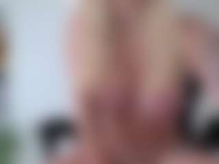 Megan-Ros's Live Sex Cam Show