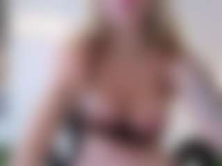 Megan-Ros's Live Sex Cam Show