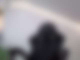 Live cam show with Megan-Ros - Latina on madthumbs