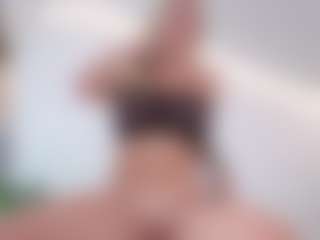 Megan-Ros's Live Sex Cam Show