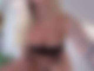 Megan-Ros's Live Sex Cam Show