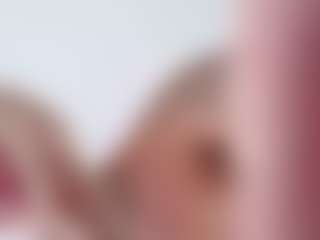 Megan-Ros's Live Sex Cam Show