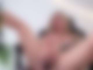 Megan-Ros's Live Sex Cam Show