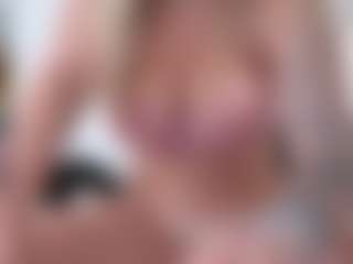 Megan-Ros's Live Sex Cam Show