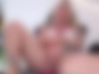 Megan-Ros's Live Sex Cam Show