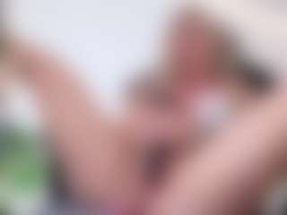 Megan-Ros's Live Sex Cam Show