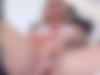 Megan-Ros's Live Sex Cam Show