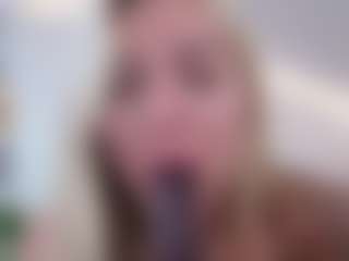Megan-Ros's Live Sex Cam Show