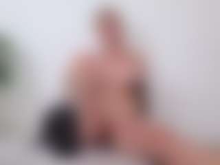 Megan-Ros's Live Sex Cam Show