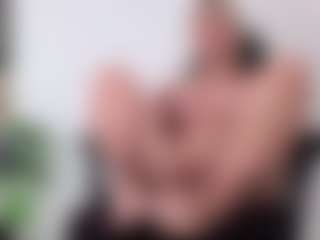 Megan-Ros's Live Sex Cam Show