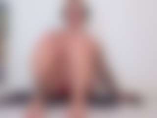 Megan-Ros's Live Sex Cam Show