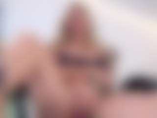 Megan-Ros's Live Sex Cam Show