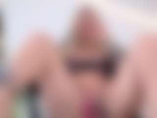 Megan-Ros's Live Sex Cam Show
