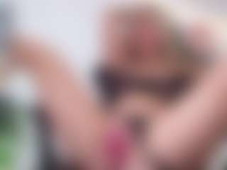Megan-Ros's Live Sex Cam Show