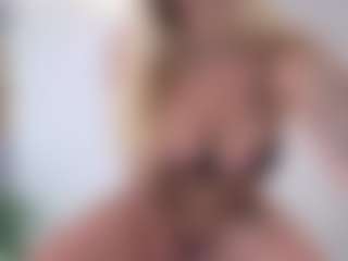 Megan-Ros's Live Sex Cam Show