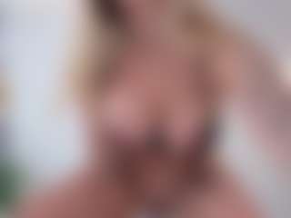 Megan-Ros's Live Sex Cam Show