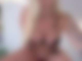 Megan-Ros's Live Sex Cam Show